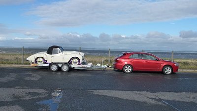 P1030858 reduced.jpg (53.95 KiB) Viewed 84 times Jupiter on trailer with overhang