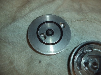o-rings on sealing side of new plate.JPG